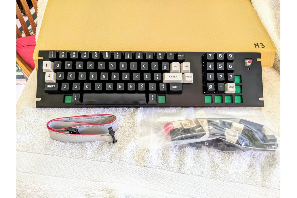 TRS-80 Model 3 Modern Keyboard 1