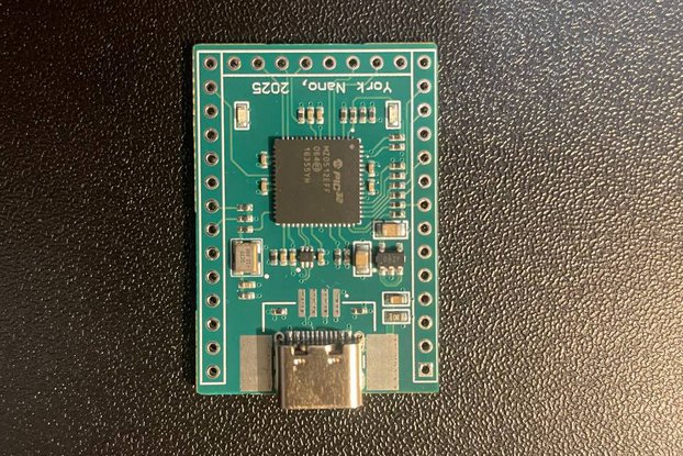 York Nano / PIC32MZ development board
