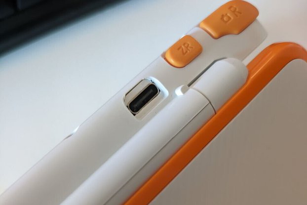 Nintendo 2DS XL USB-C charge port replacement