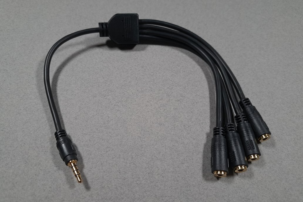 GrowMore Hub Control Port Multiplier Cable 1
