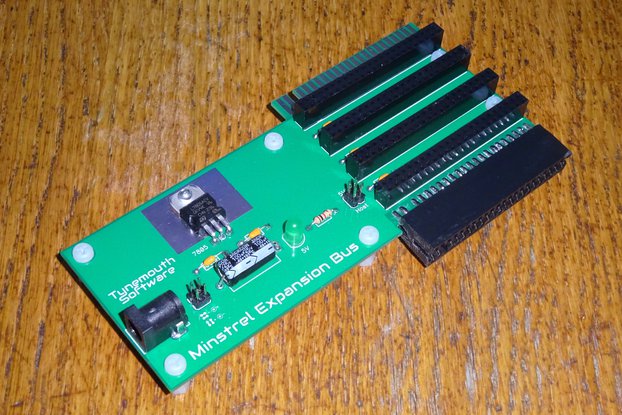 Minstrel Expansion Bus 4 Port Powered Backplane