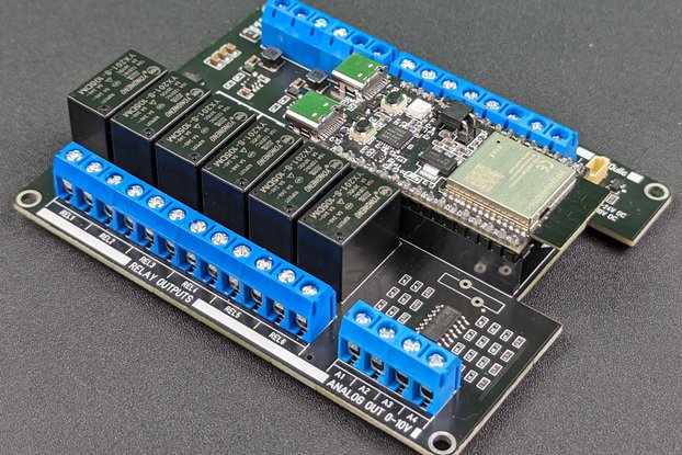 CANADUINO® ESP32 PLC-100 V1 for Espressif ESP32-C6