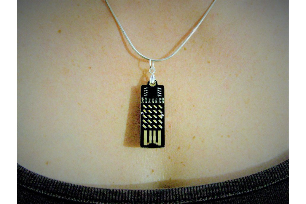 Supercapacitor 20 LED earrings / necklace 1