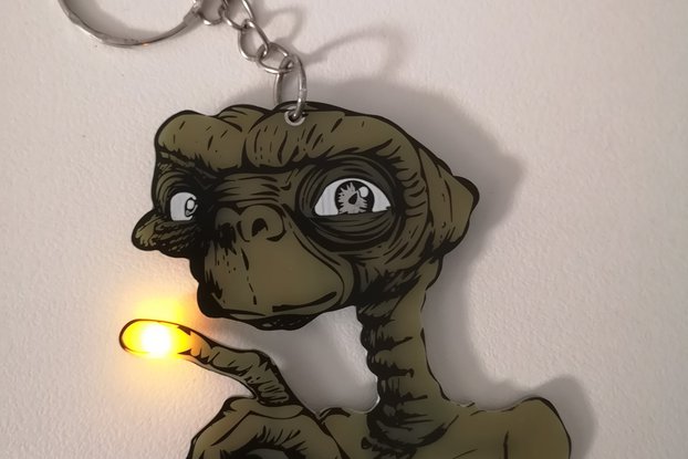 Fan Art: E.T. Extraterrestrial Electronic Keychain