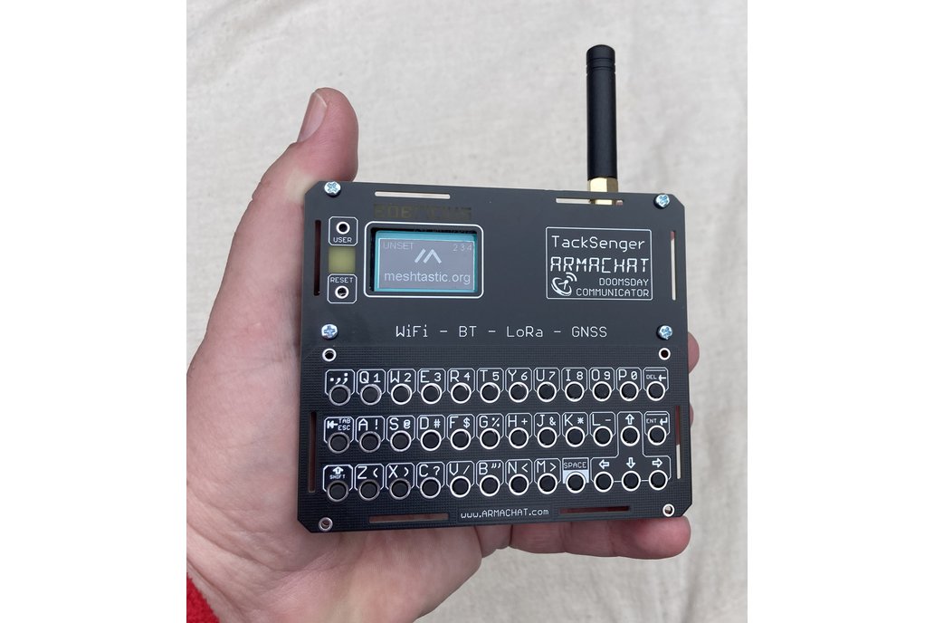 TrackSenger - Armachat Meshtastic WiFi-LoRa-BT-GPS 1