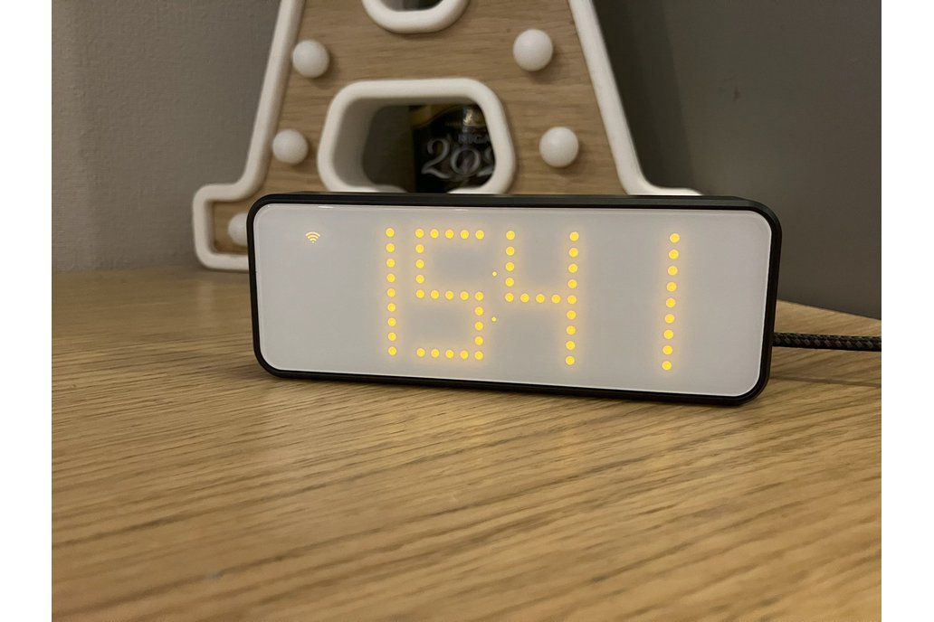 CLOXY, Air quality monitor, digital clock, CO2 1