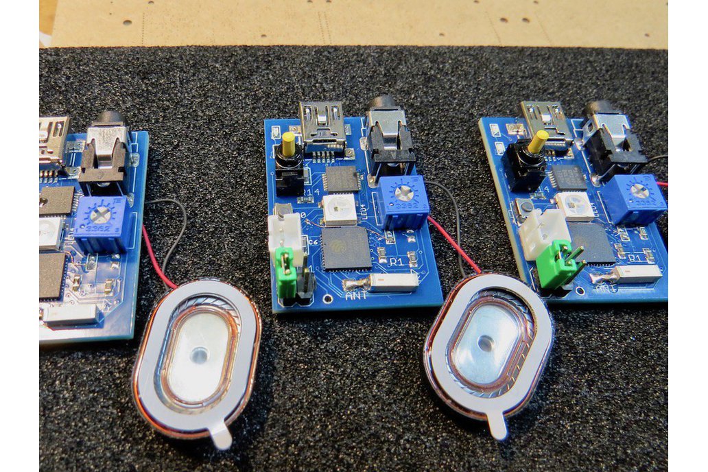 Tiny Alexa by ESP32-PICO-D4 1