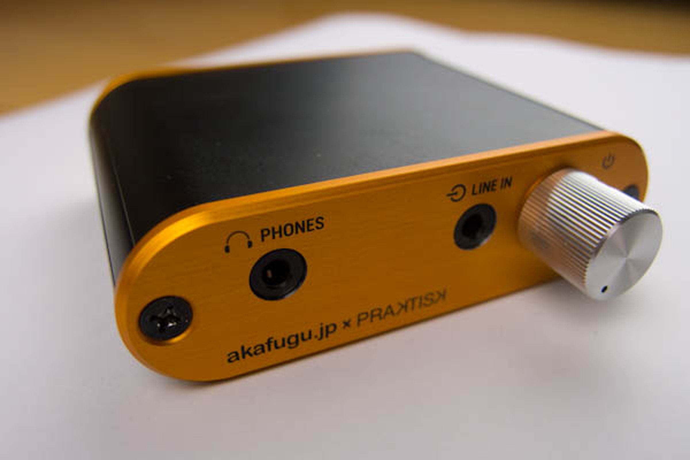 cMoy Headphone amplifier with deluxe enclosure from Akafugu Corporation