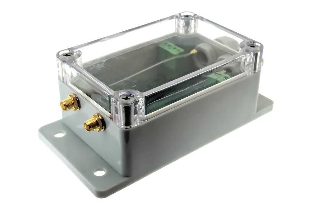 qBox AFC DIY IOT Enclosure Kit (Two SMAs) 1