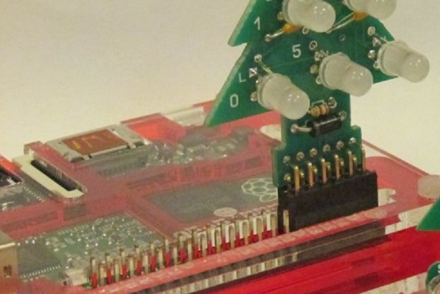 Self-solder RGB Xmas Tree for Raspberry Pi