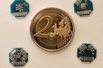 2016-03-31T18:18:19.893Z-2euro.JPG