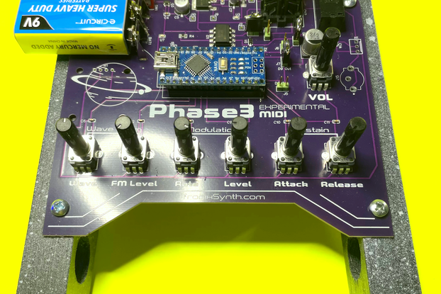 Experimental MIDI Synth Module Circuit Bent Style