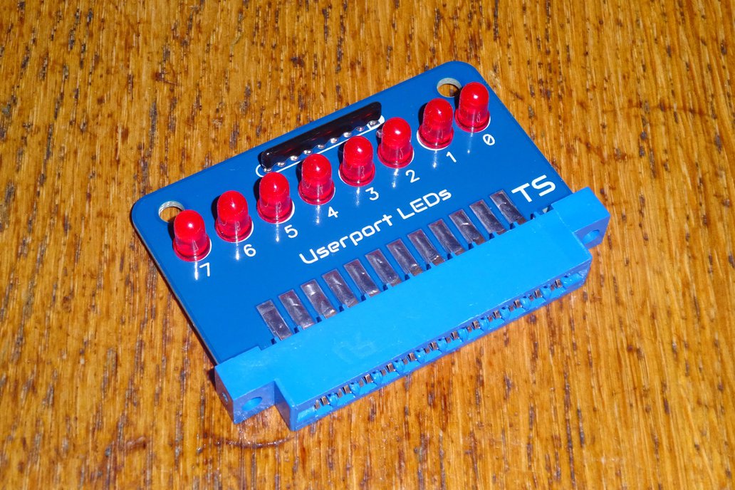 Userport LEDs for PET/MiniPET/VIC20/MiniVIC/C64 1