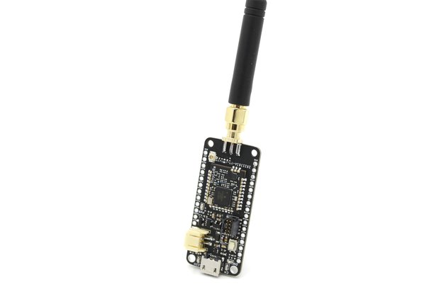 TinyLoRa SAMR34 based LoRa DevBoard