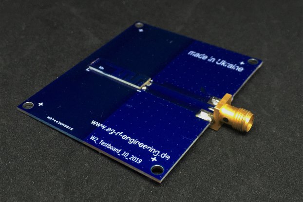 3 wide-band SMD antennas and Eval Board 2.2-2.8GHz