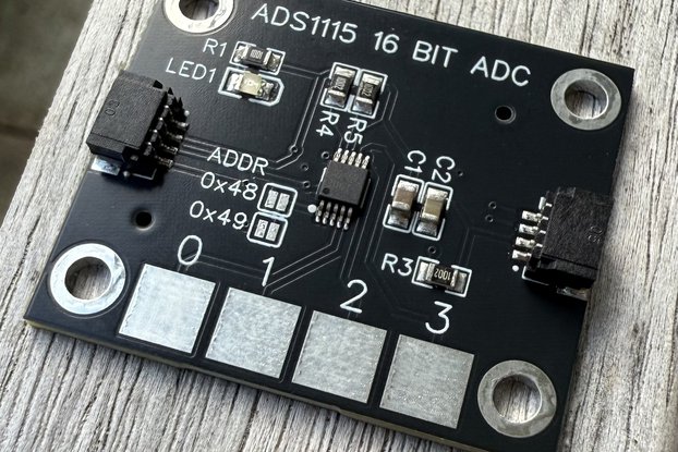 ADS1115 16 bit ADC - Qwiic Compatible