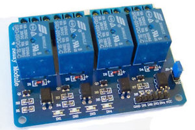 4 Channel isolated relay board