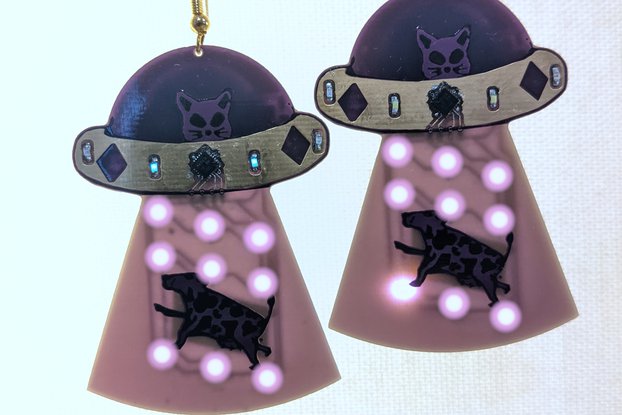 alien UFO earrings with pink LED | magic fly retro