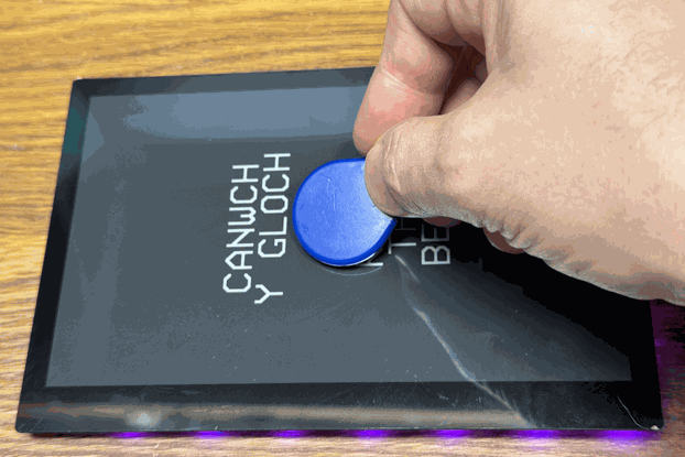 NFC Reader and 7.5" E-Paper panel, dev board