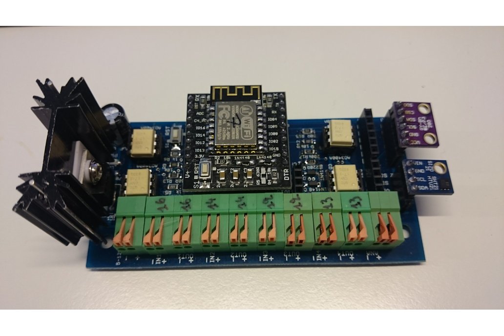 ESP8266 prototyping board with full auto-reset 1