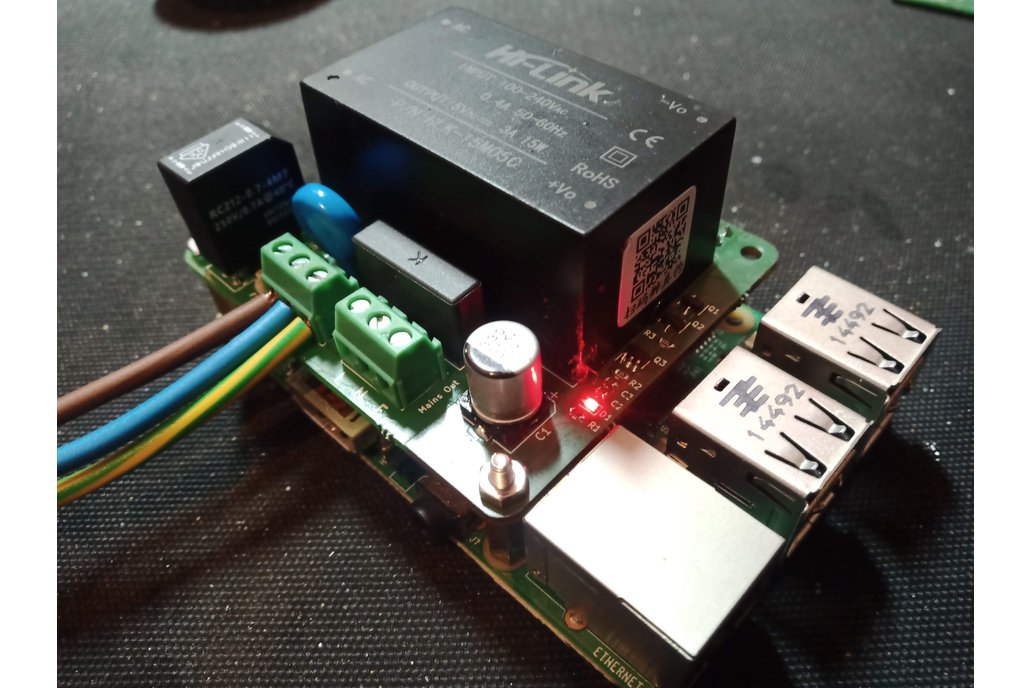 Raspberry Pi Mains Power Hat 1