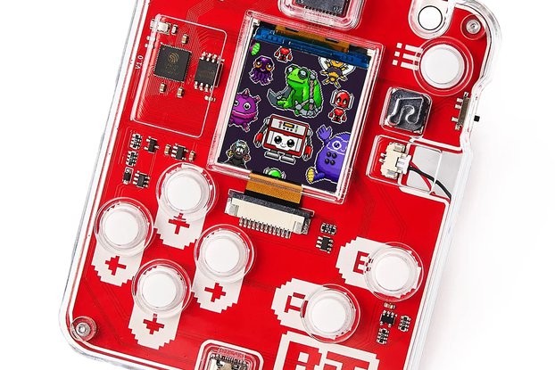 CircuitMess Bit DIY Handheld Game Console Kit