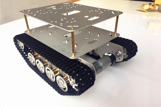Double Panel Metal Shock Absorption Robot Tank Car