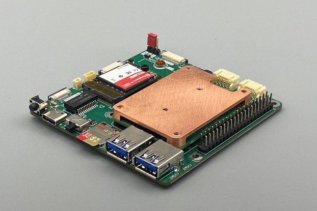 Low Profile IO-Carrier Board for Raspberry Pi CM5