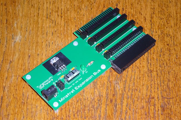 Minstrel Expansion Bus 4 Port Powered Backplane